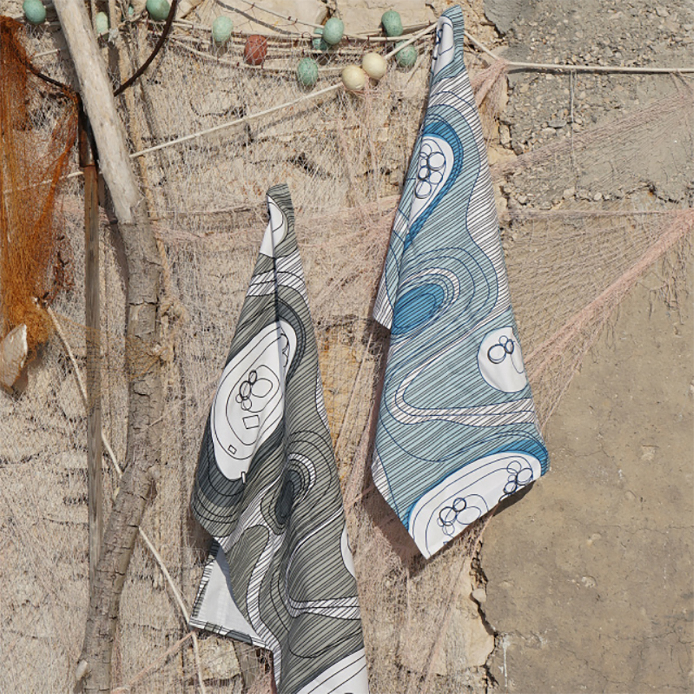 Born in Sweden Sweden from Above Kökshandduk Archipelago 50x70 cm Grå