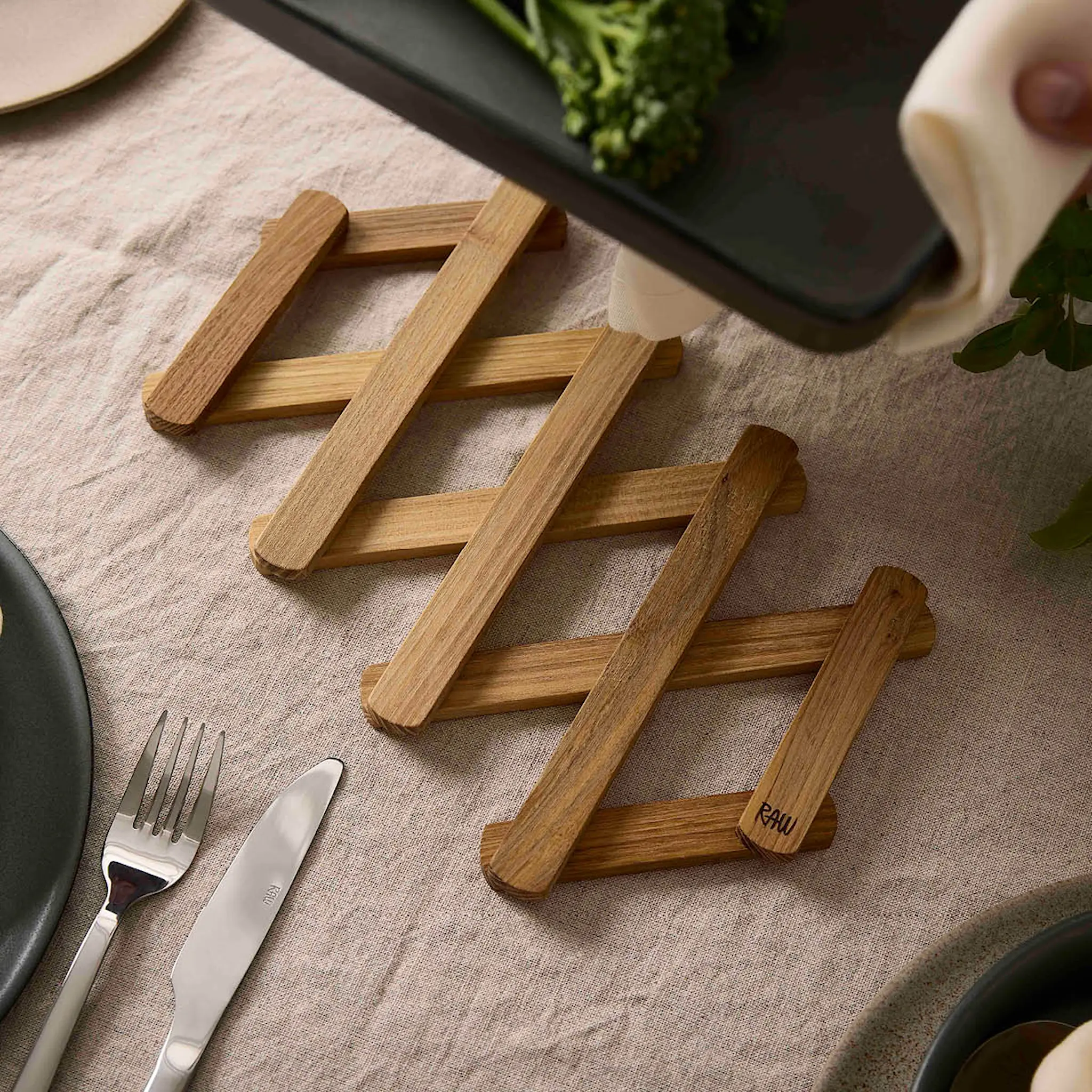 Aida Raw Teak Pannunalunen taitettava 60 cm