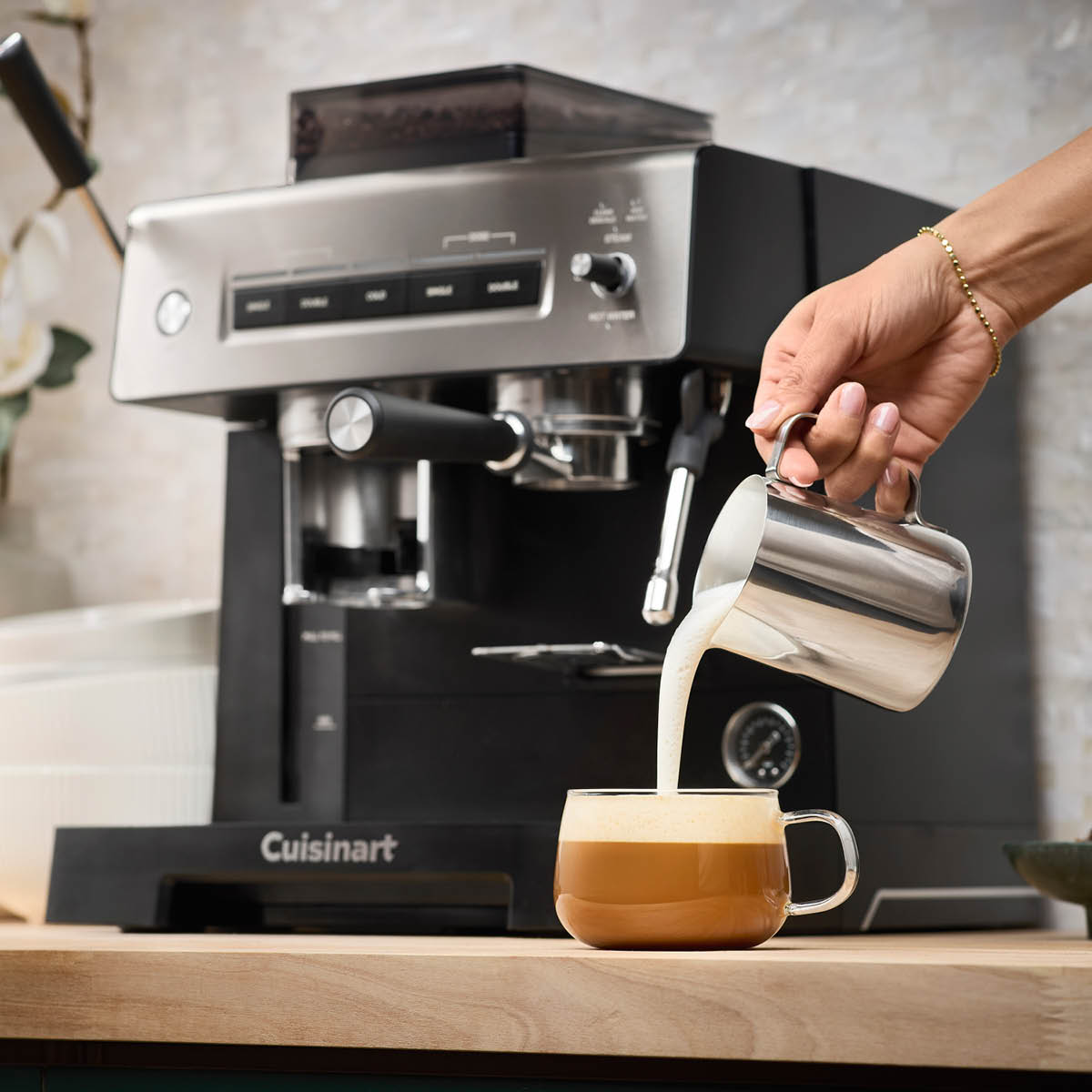 Cuisinart Espresso Bar Grind&Brew espressomaskin med kvarn EM640E 2,2 L