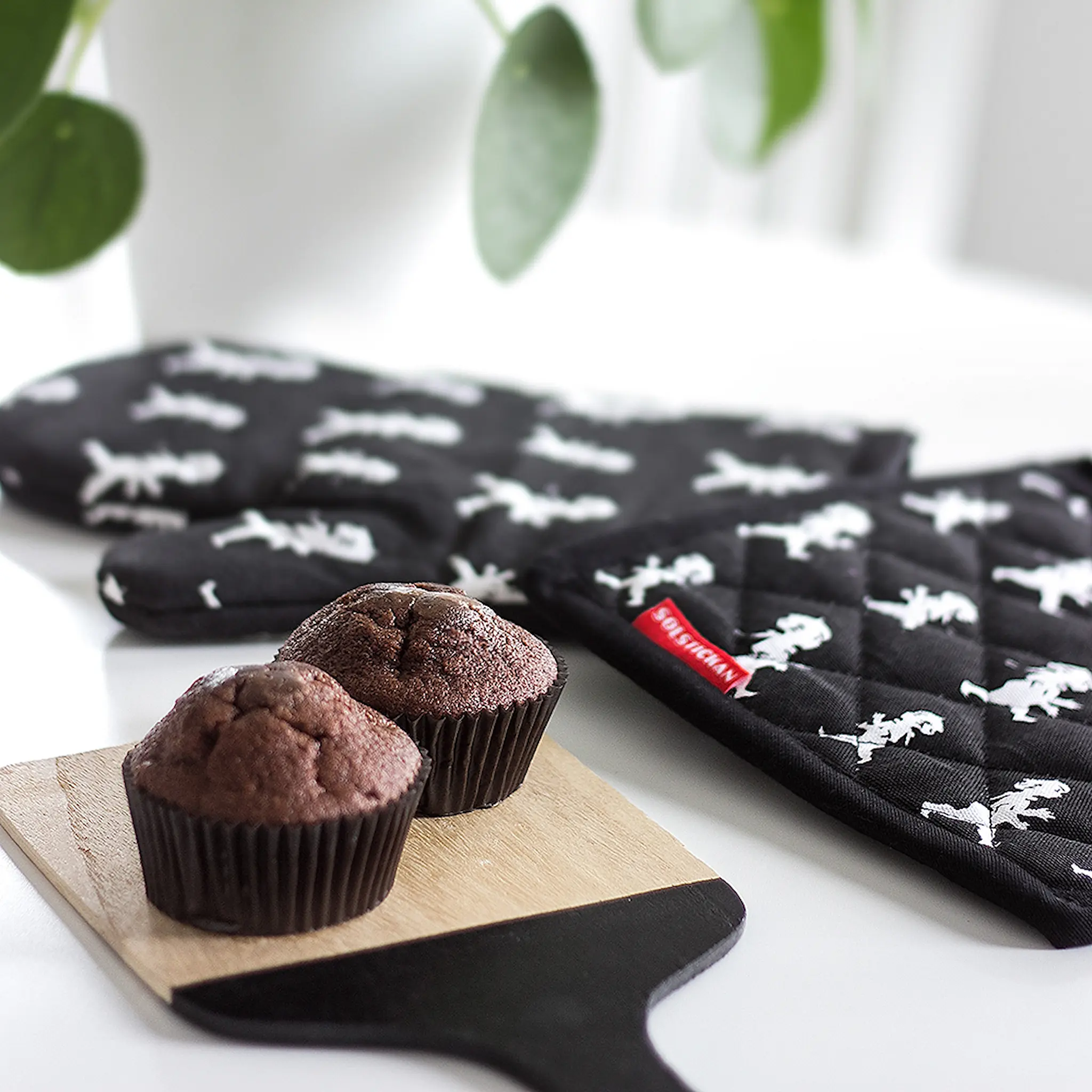 SOLSTICKAN Patakinnas 30x22 cm Musta