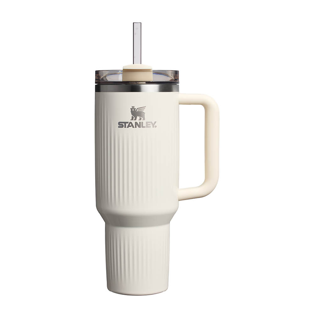 Stanley Quencher H2.0 Fluted tumbler 1,18 L cream gloss