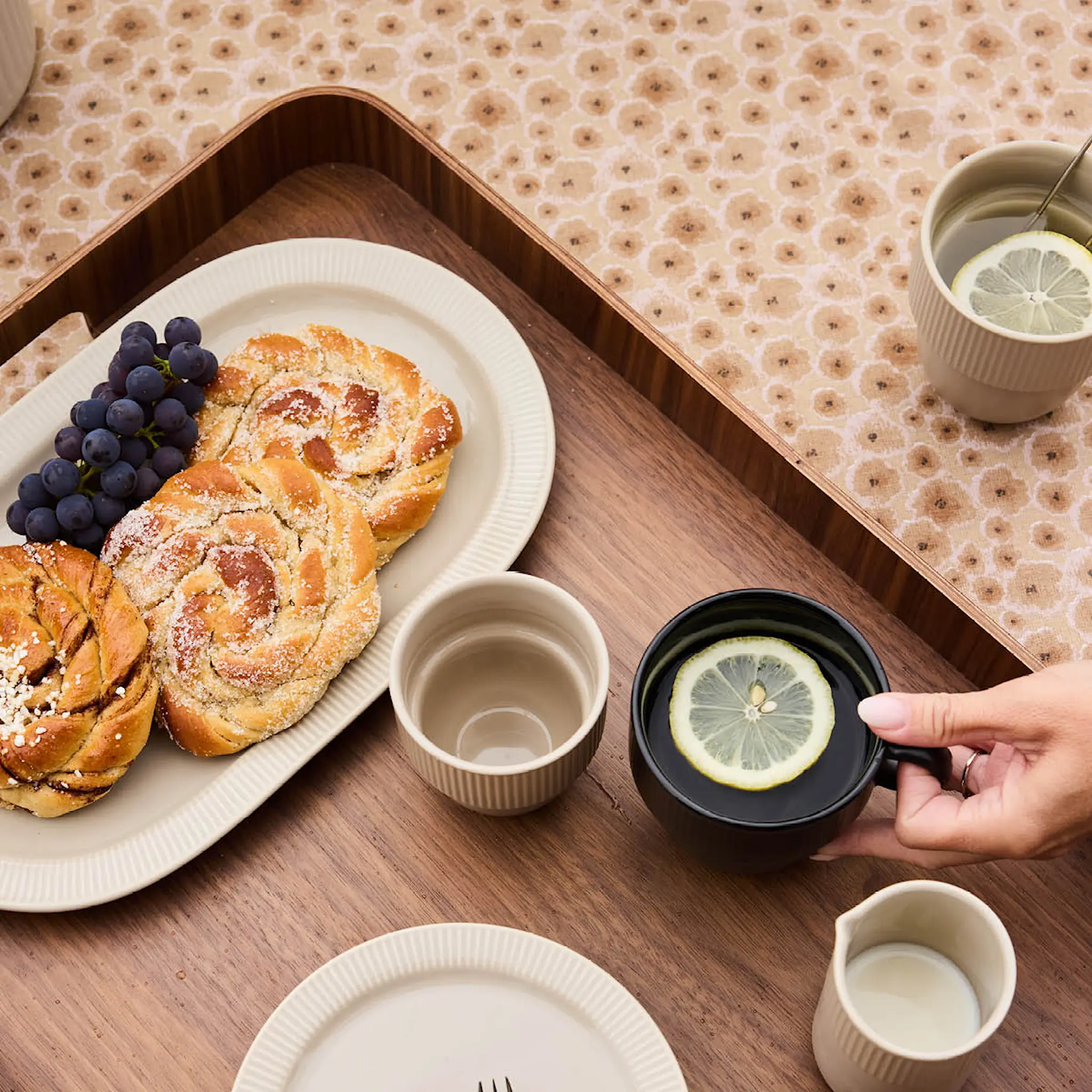 Sagaform Inka serveringsfat 34x20 cm beige