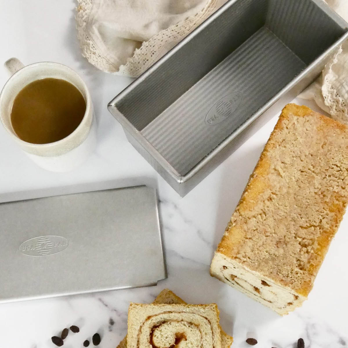 USA Pan Leipävuoka kannella Pullman 33x10 cm alumiinipinnoitettu teräs