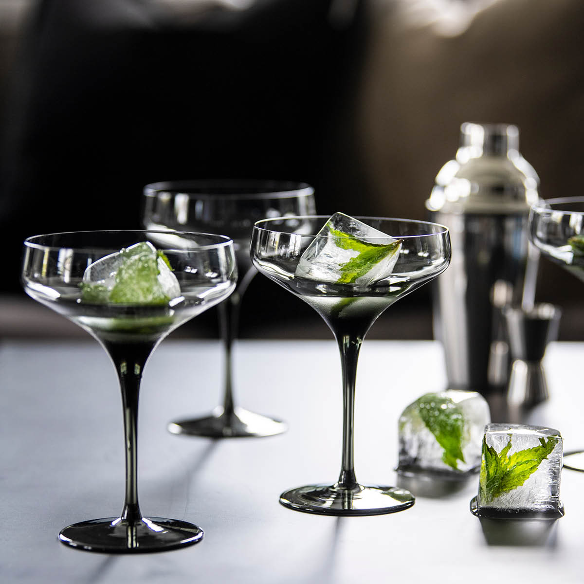 Magnor Noir cocktailglass 55 cl svart