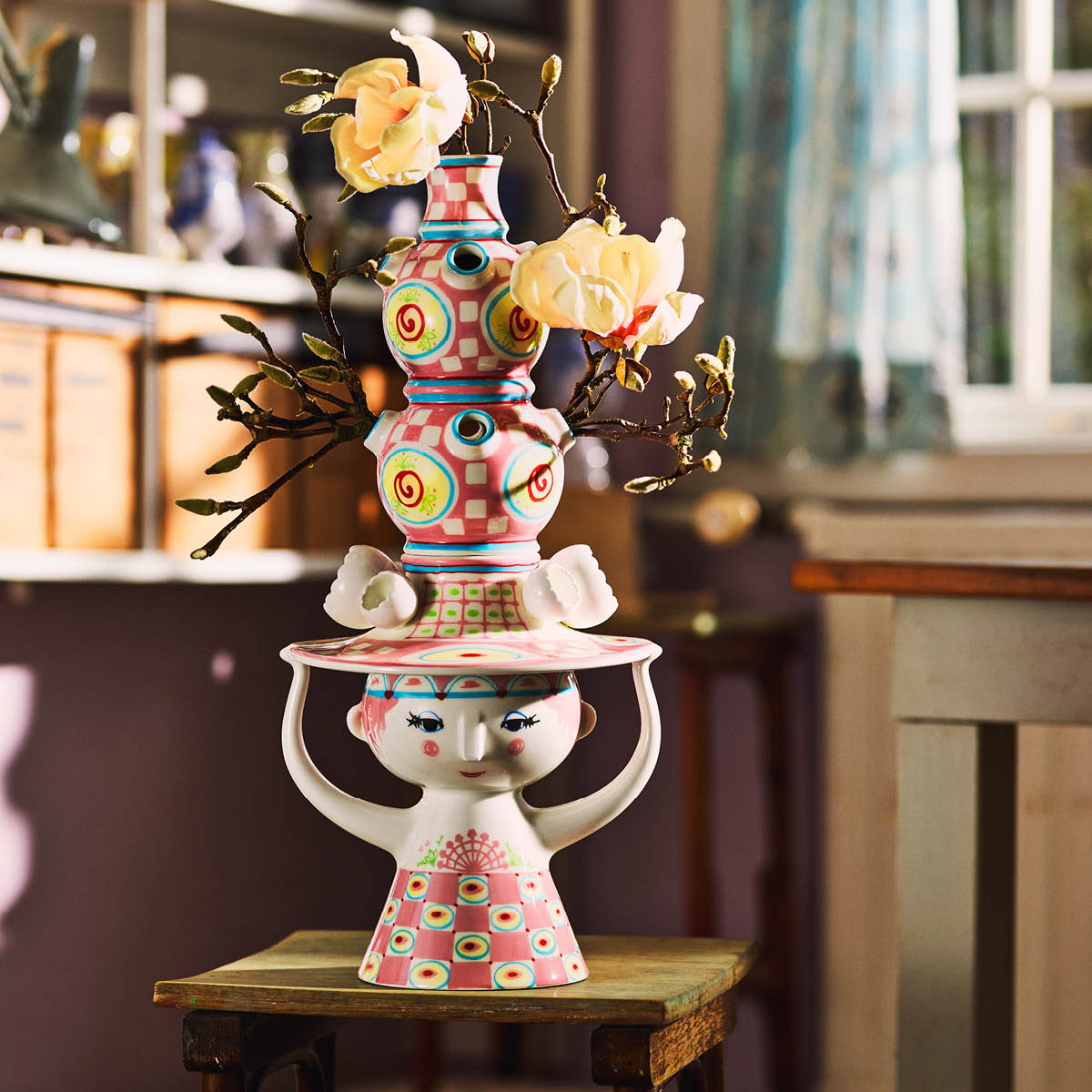 Bjørn Wiinblad Lady with hat Maljakko 50 cm Vaaleanpunainen