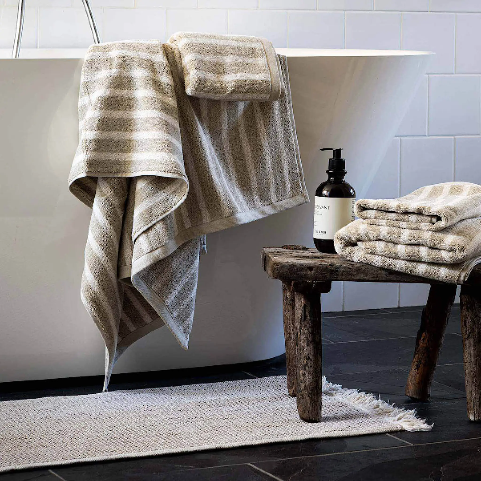 Tell Me More Ellie badrumsmatta 60x100 cm linne