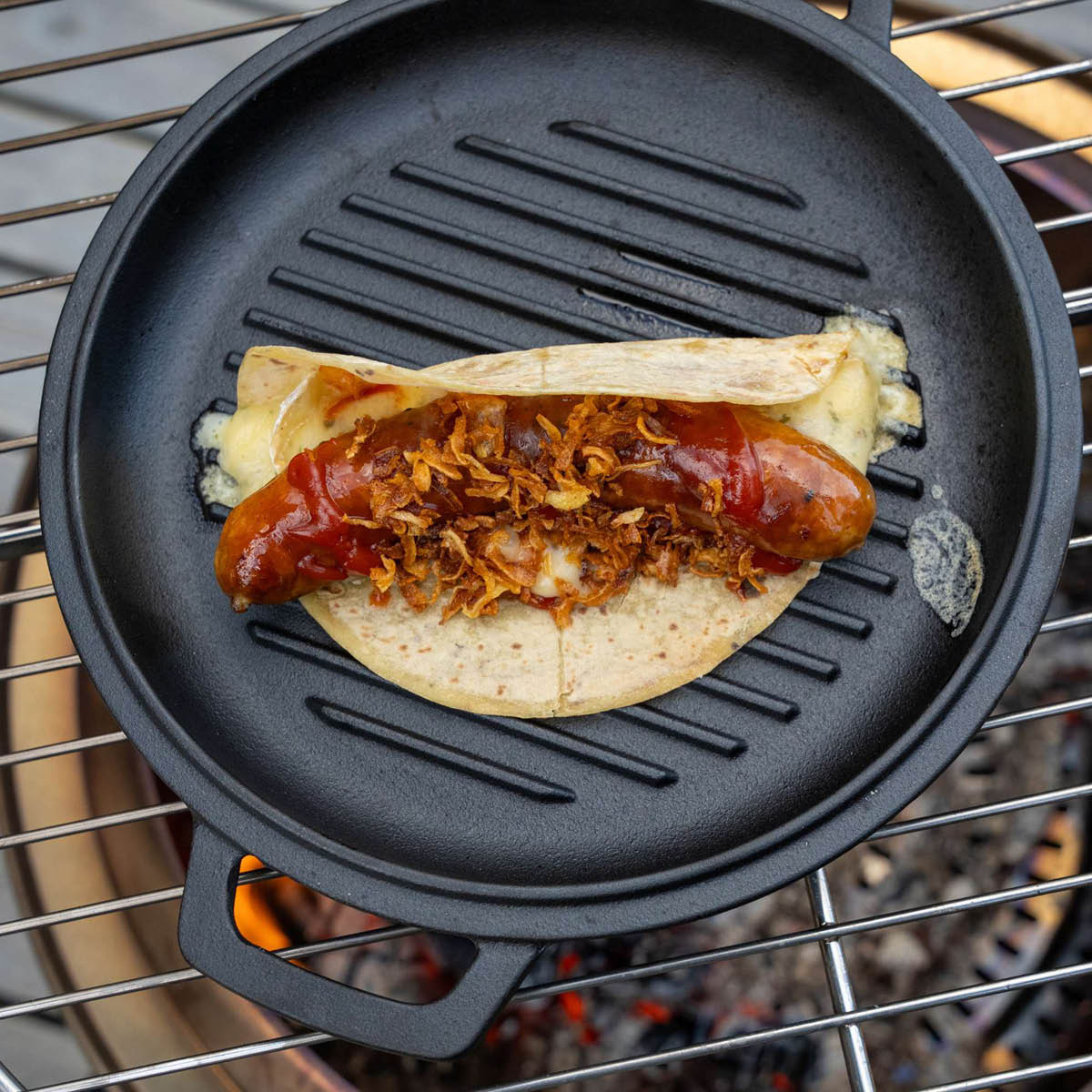 Espegard Monitasoteline tulisijaan