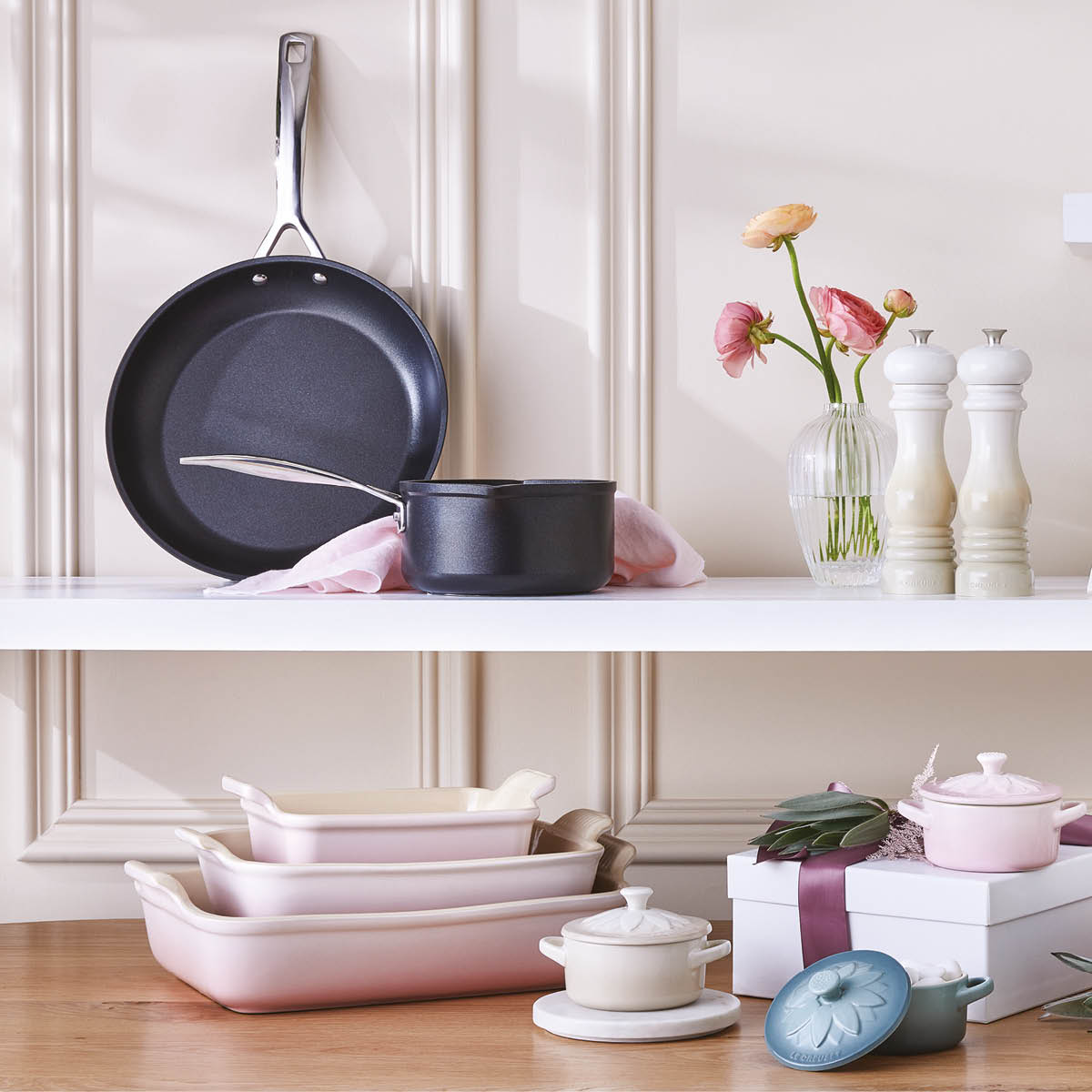 Le Creuset Heritage Uunivuoka 26x19 cm Shell Pink