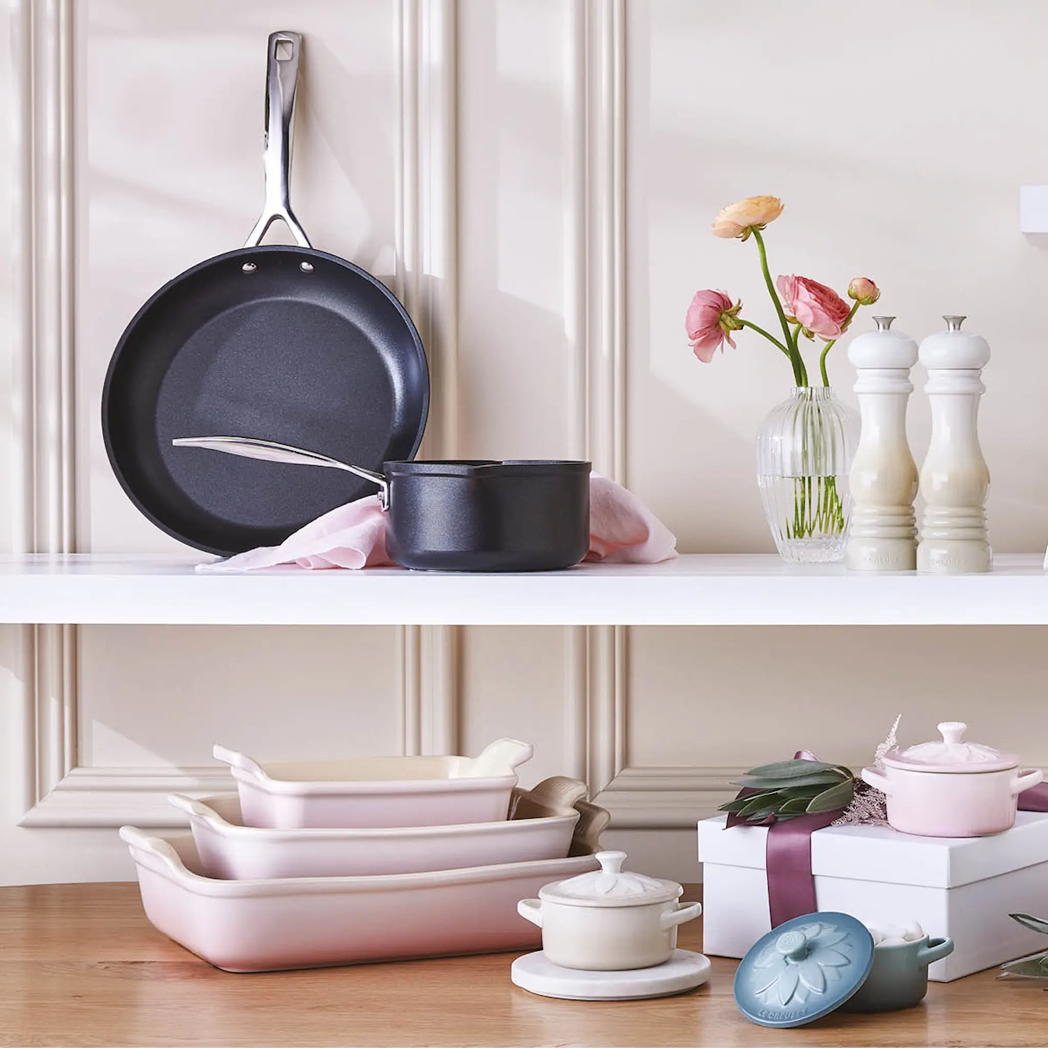 Le Creuset Heritage Uunivuoka 26x19 cm Shell Pink