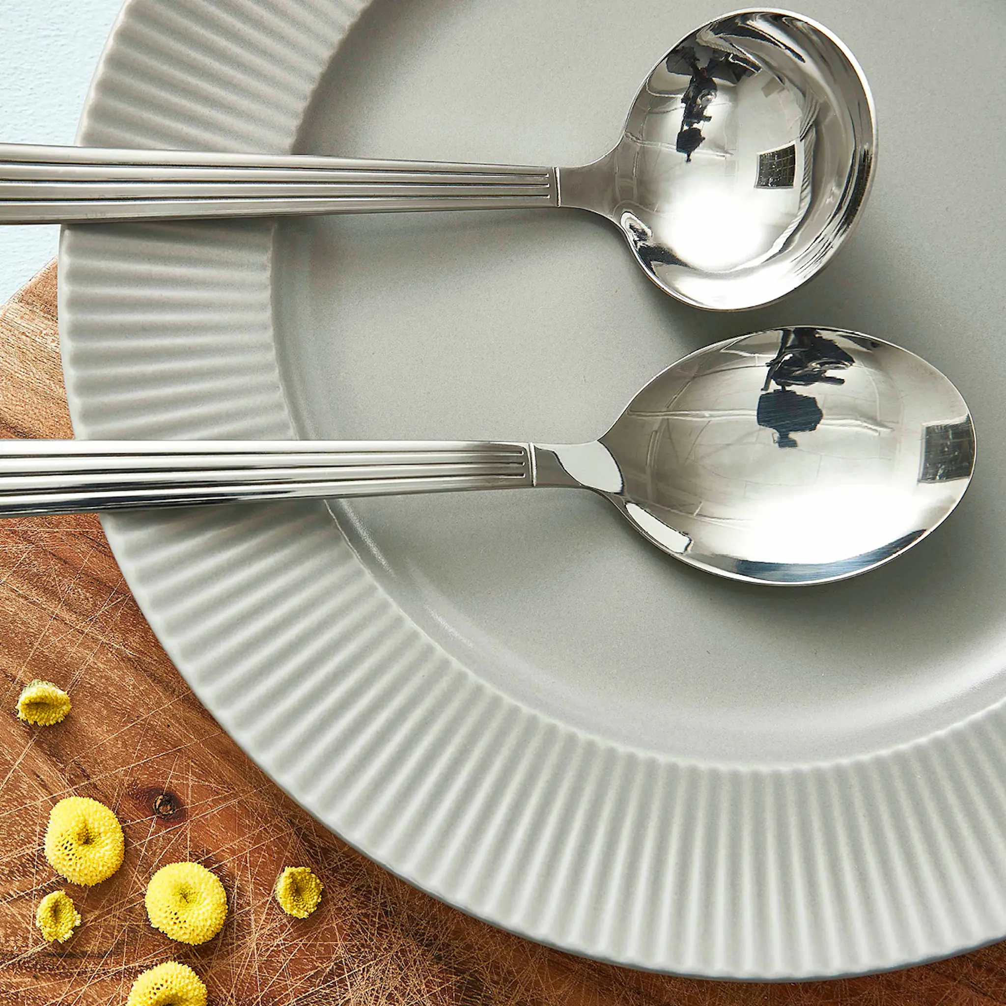 Aida Groovy såsslev 17 cm polerad