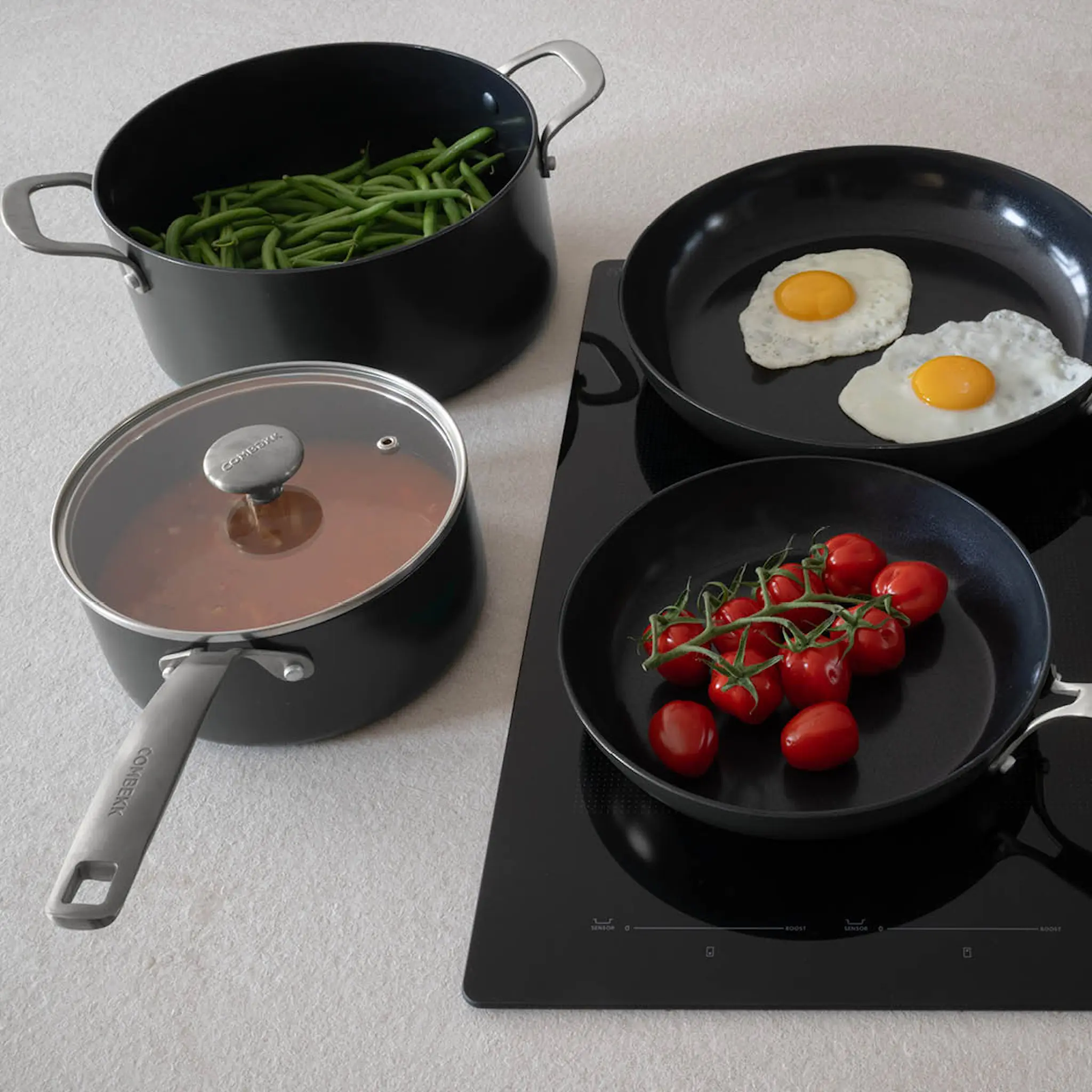 Combekk Element Kattila 18 cm 3,7 L Musta