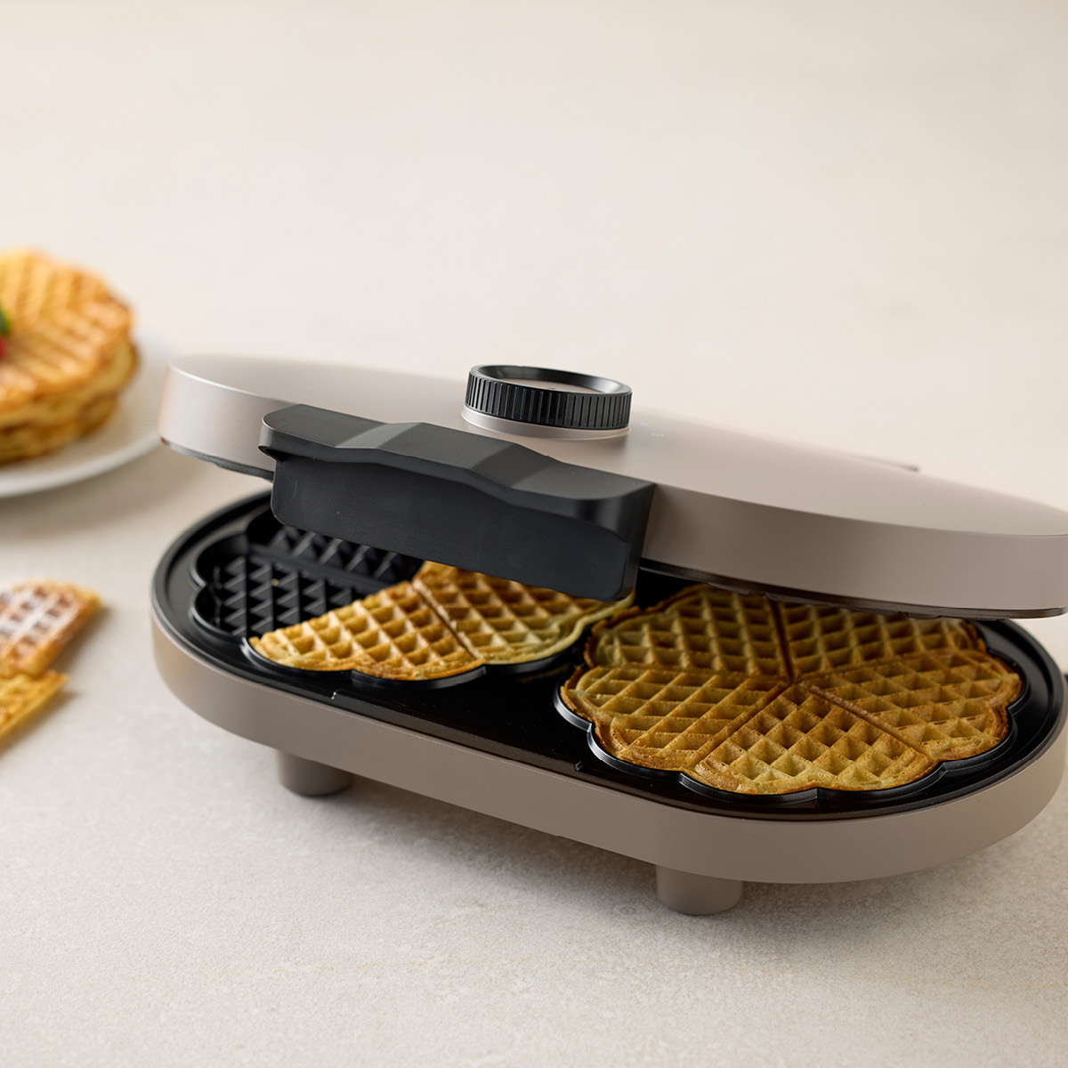 Blomsterberg Vohvelirauta tupla 1600W Latte