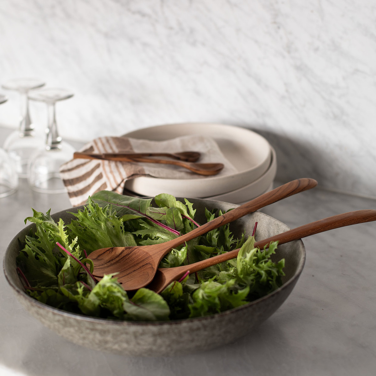 Tell Me More Bon salatskål 30 cm grå