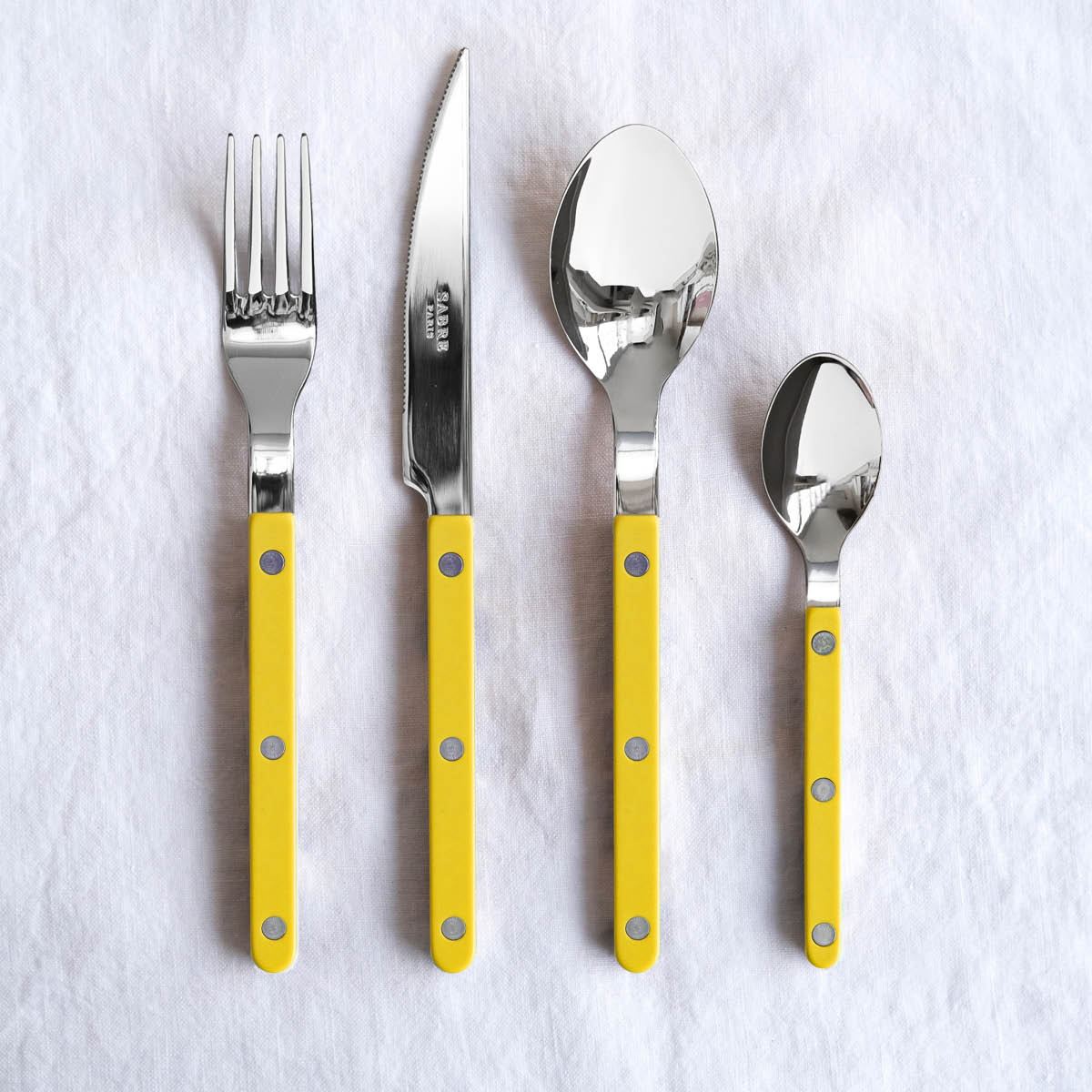 Sabre Bistrot ruokailuvälinesarja 24 kpl Yellow