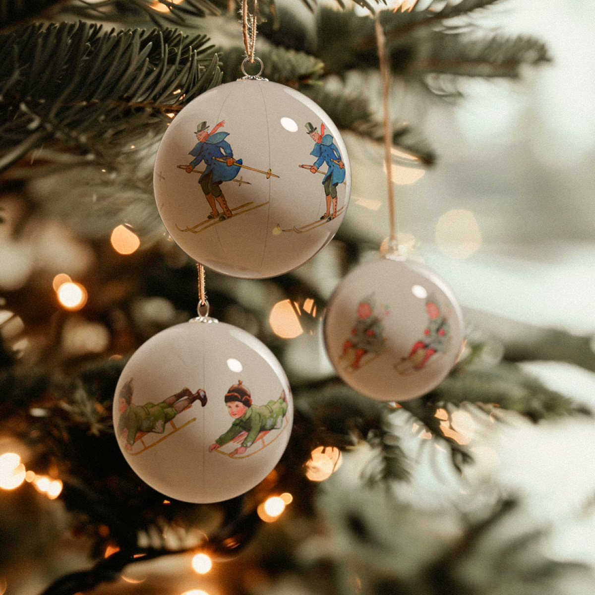 Design House Stockholm Elsa Beskow Julkulor Farbror Blå/Kälke 3-pack