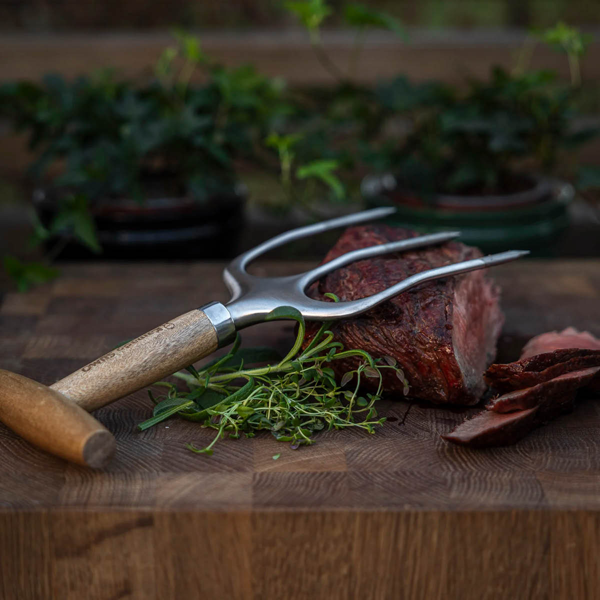Kamado SUMO Lihahaarukka 28 cm