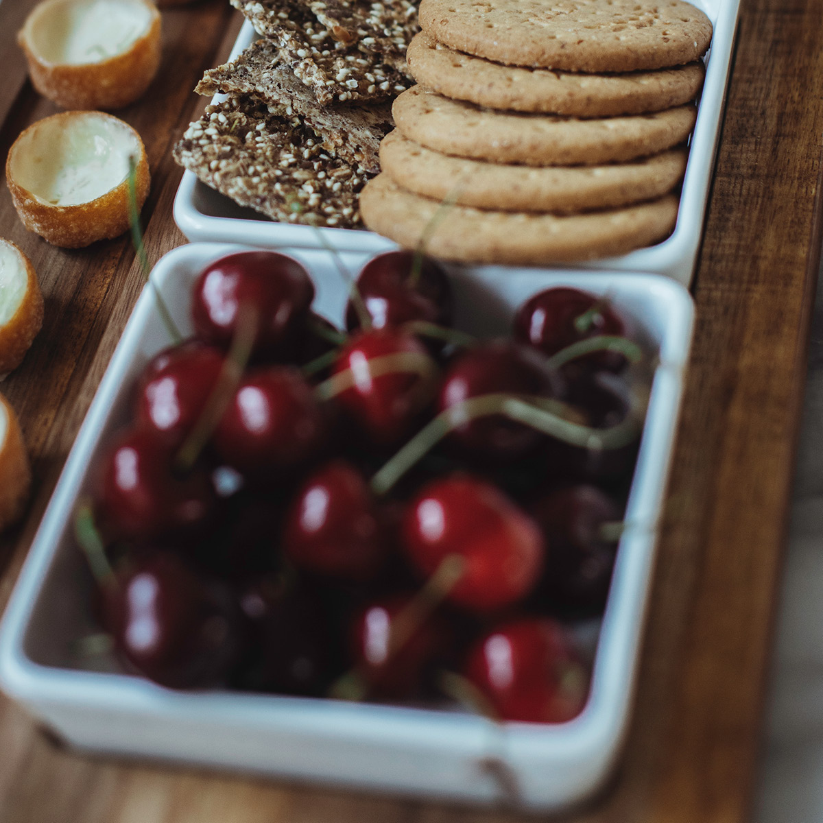 Dorre Serveringsbrett med skåler 45x23 cm tre