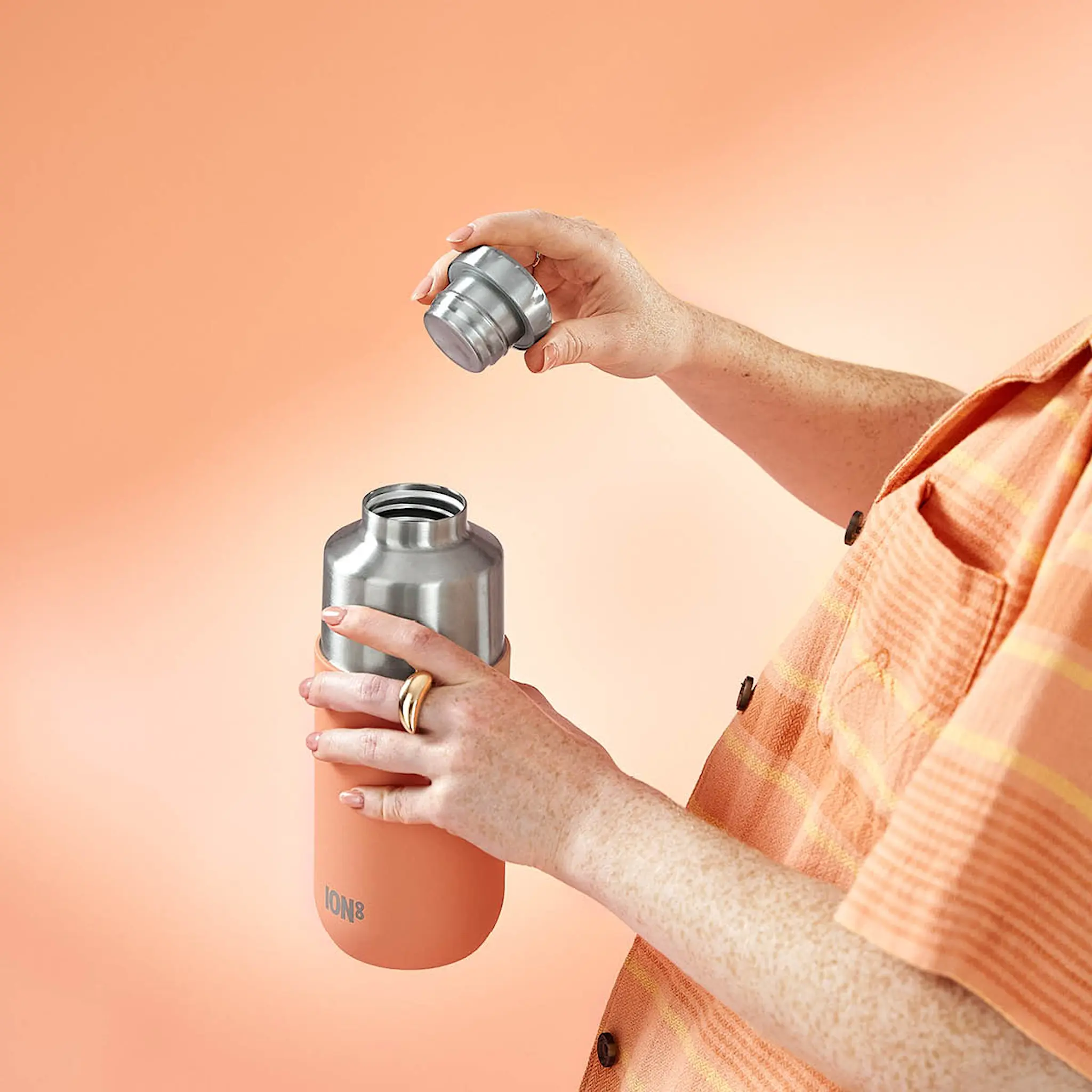 ION8 Luma termosflaska med kopp 0,7 L coral