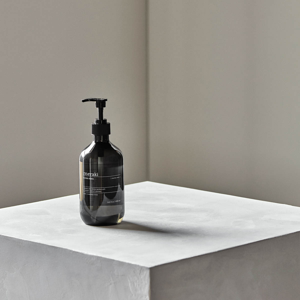 Meraki Oppvasksåpe 490 ml shadow lake