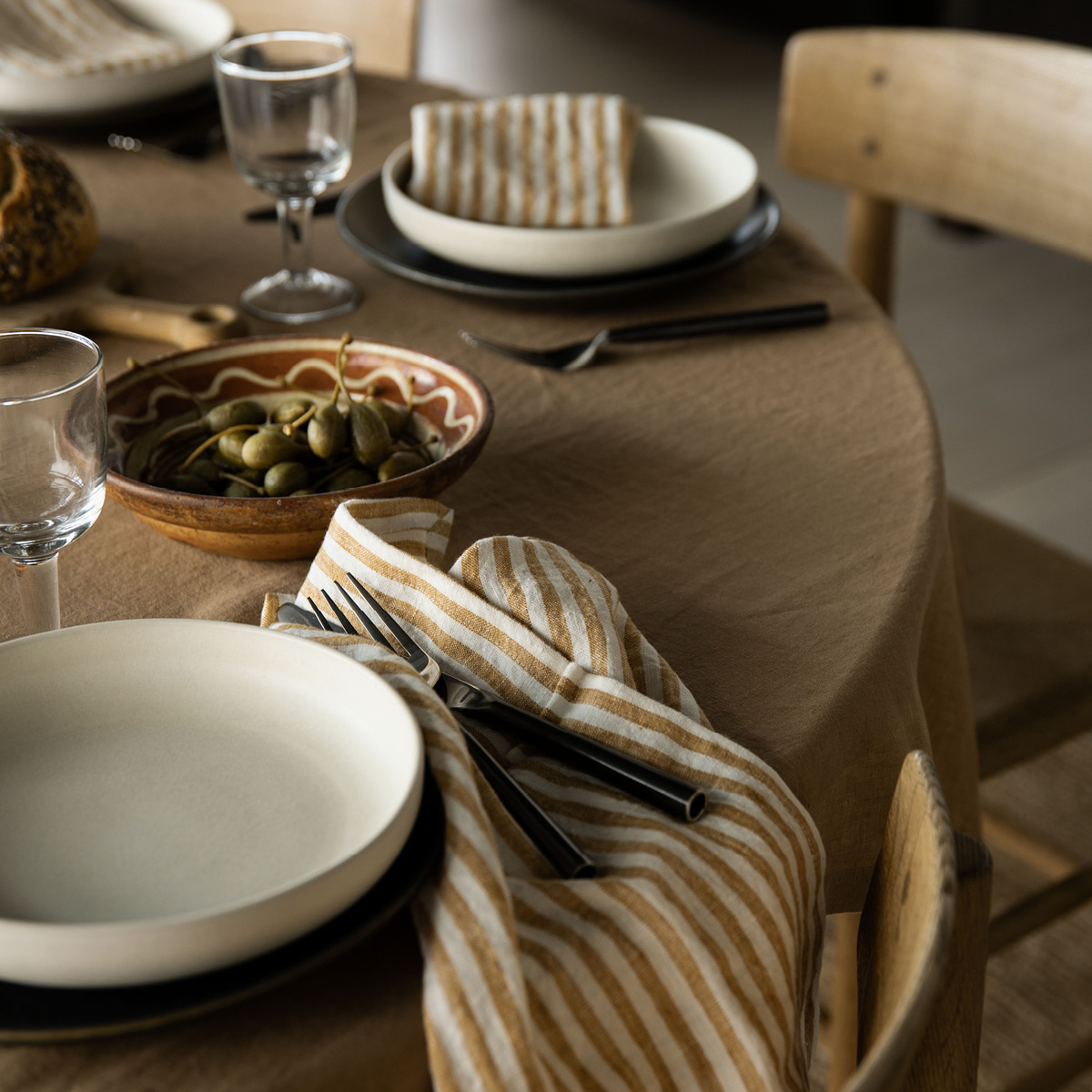 Tell Me More Linduk 175x175 cm hazelnut