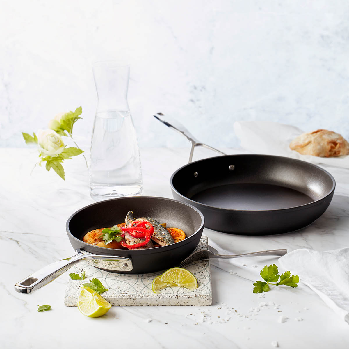 Demeyere Alu Pro 5 Ceraforce stekpanneset 24+28 cm keramisk