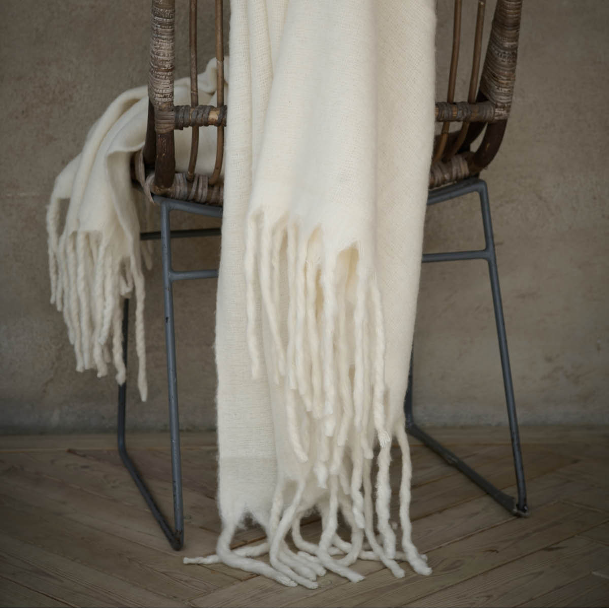 Fondaco Nord pläd 130x170 cm enfärgad offwhite