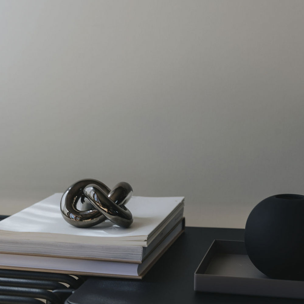 Cooee Knot Table Skulptur 6 x 11,5 x 9 cm Mörk silver