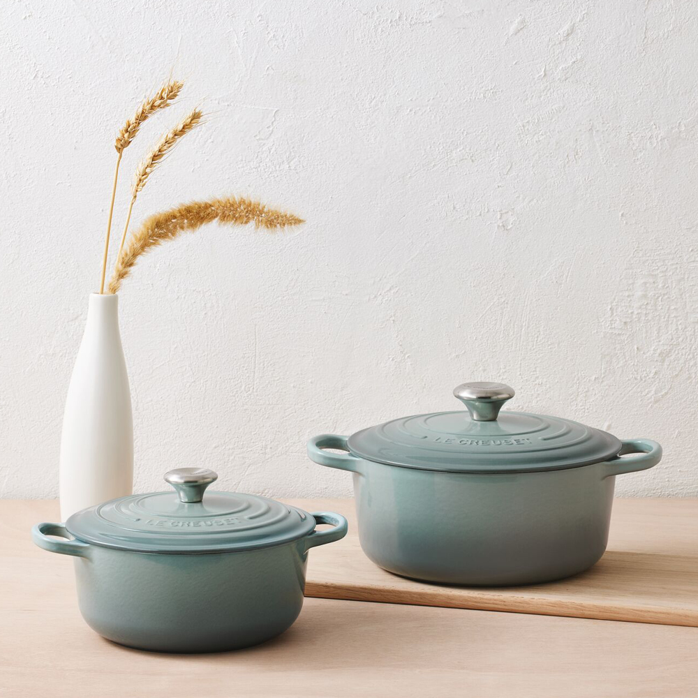 Le Creuset Signature gjutjärnsgryta rund 24 cm 4,2 L sea salt