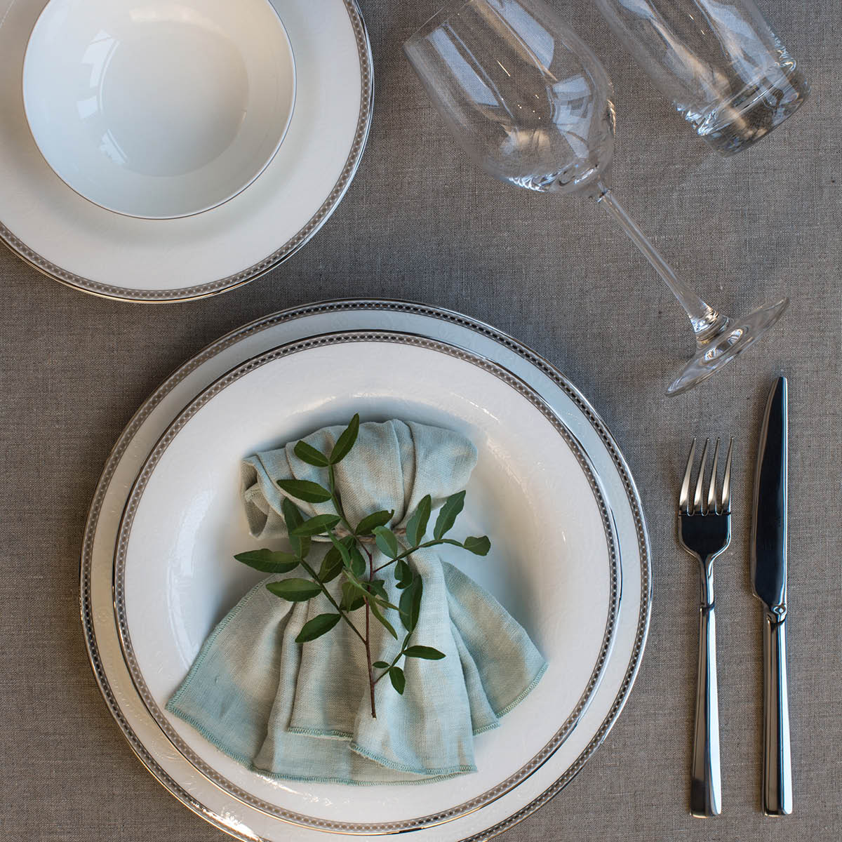 Royal Porcelain Silver Paisley tallerken 28 cm