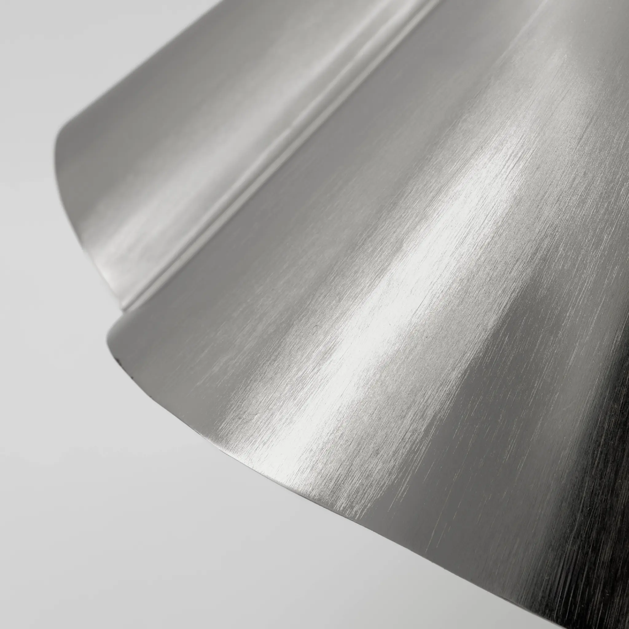 House Doctor Flola vegglampe 51 cm børstet sølvfinish
