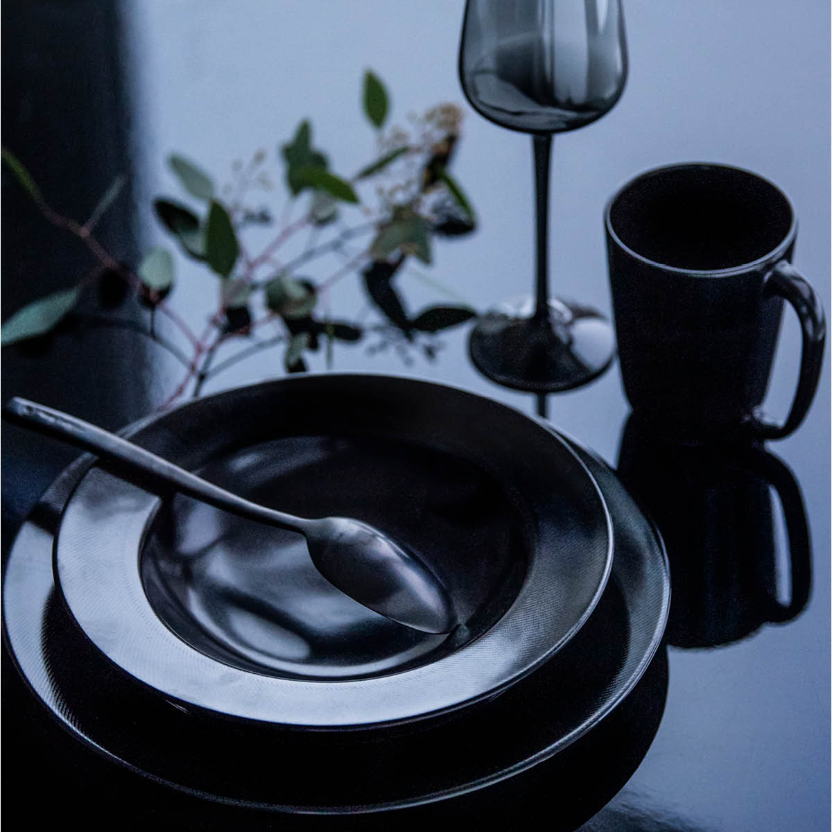 Magnor Noir Tallrik 28 cm Svart