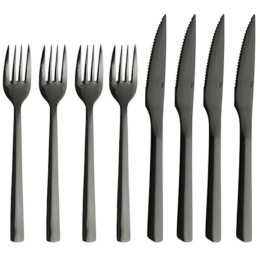 Raw Pihviaterimet 8 osaa Musta