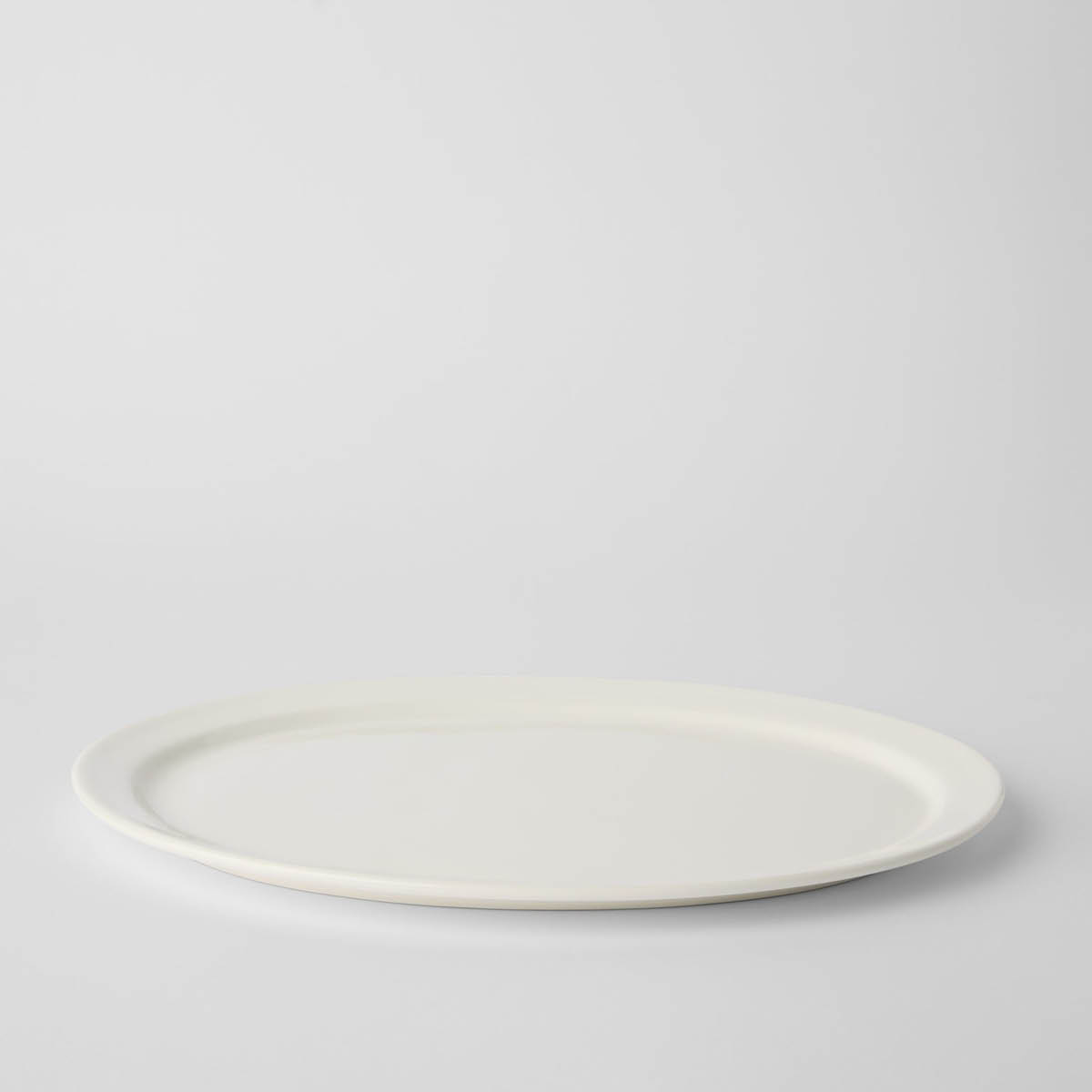 Gustafsberg Bas ovalt serveringsfat 34,5x26 cm hvit