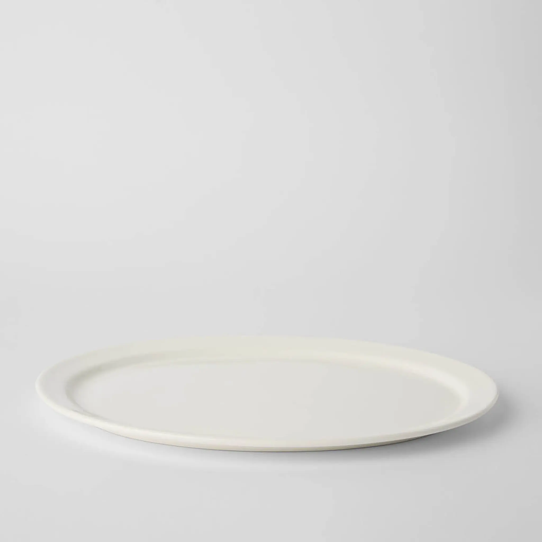 Gustafsberg Bas ovalt serveringsfat 34,5x26 cm hvit