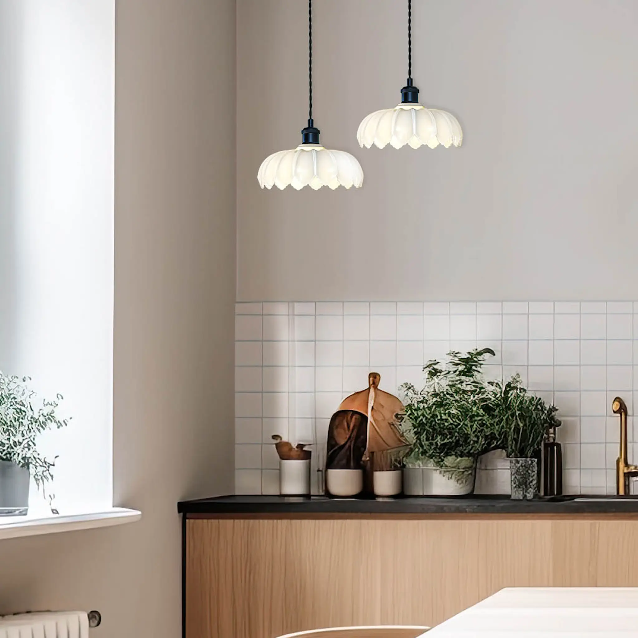 Aneta Lighting Sofia vinduspendel 25 cm svart/hvit