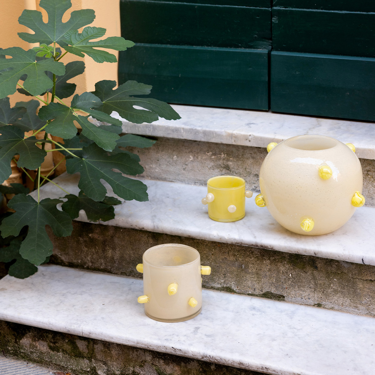 ByOn Arlo ljuslykta 10 cm gul/beige