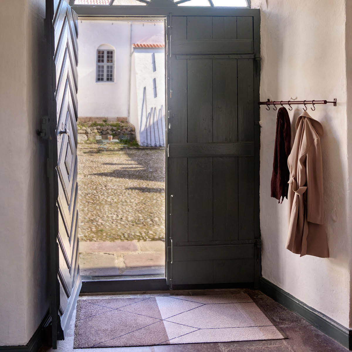 Mette Ditmer Linea golvmatta 80x55 cm brun