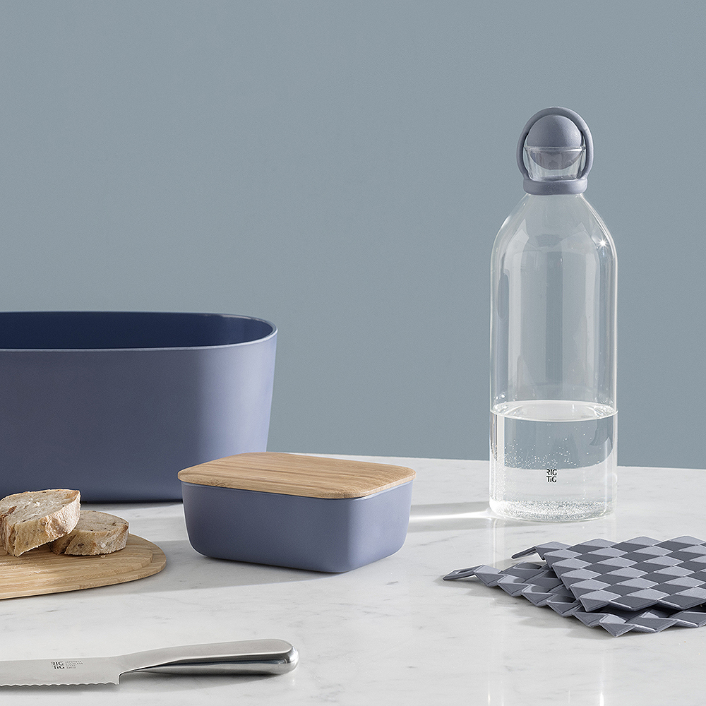 RIG-TIG Cool-It Karahvi 1,5 L Tummanharmaa