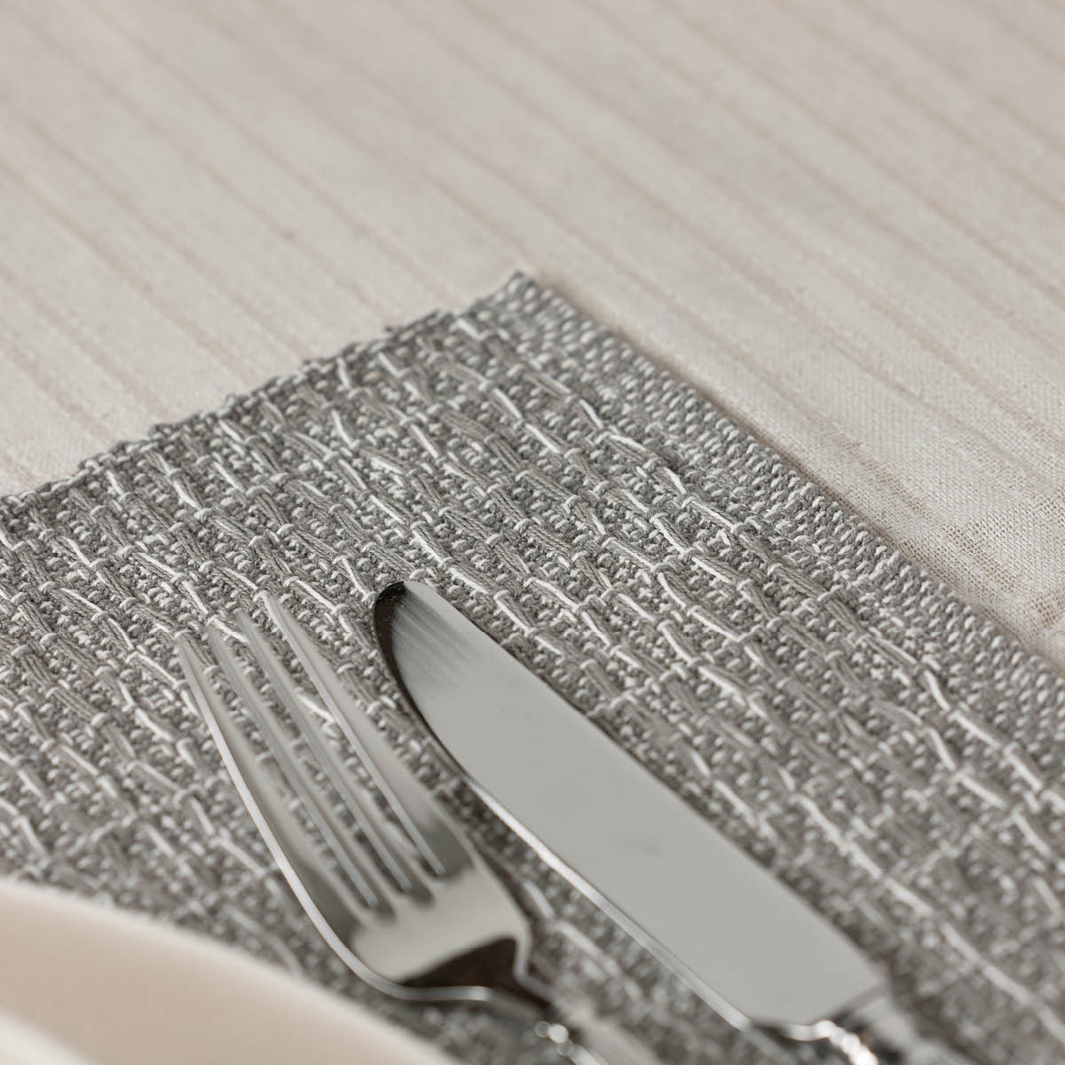 Holmen Sara bordstablett 33x48 cm ljusgrå