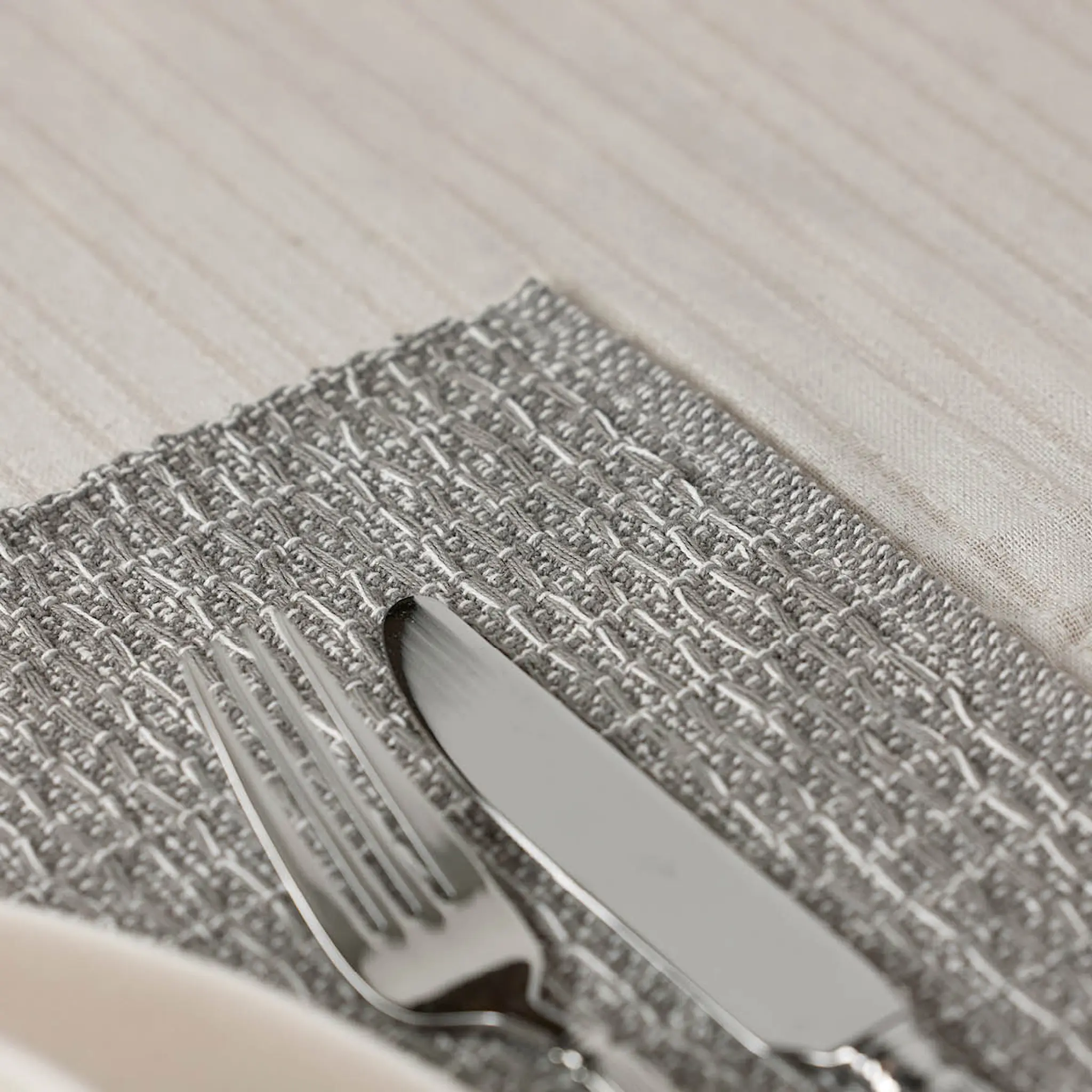 Holmen Sara dekkebrikke 33x48 cm lys grå