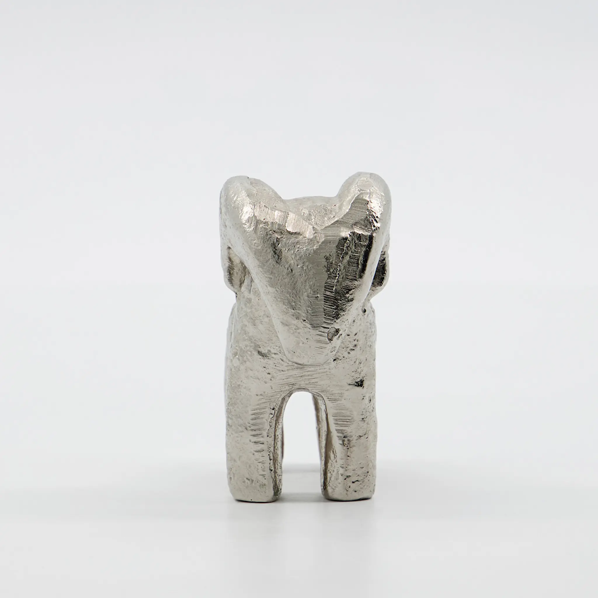 House Doctor Ram ljusstake 7 cm antiksilver