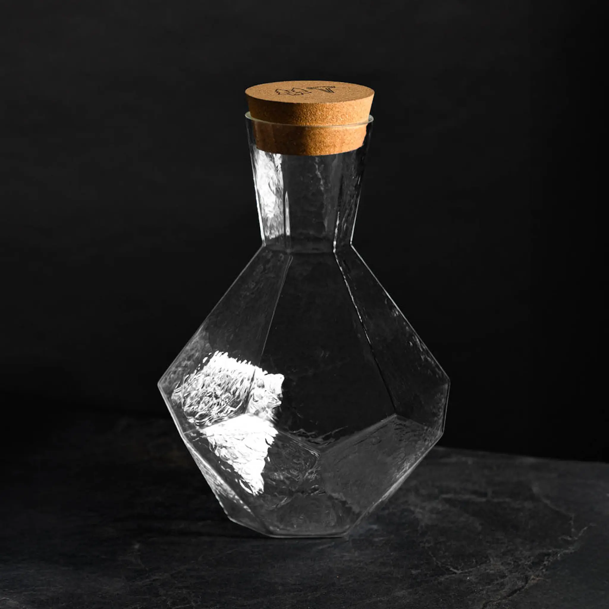 Vargen & Thor Hexa Karahvi 1,6 L Kirkas