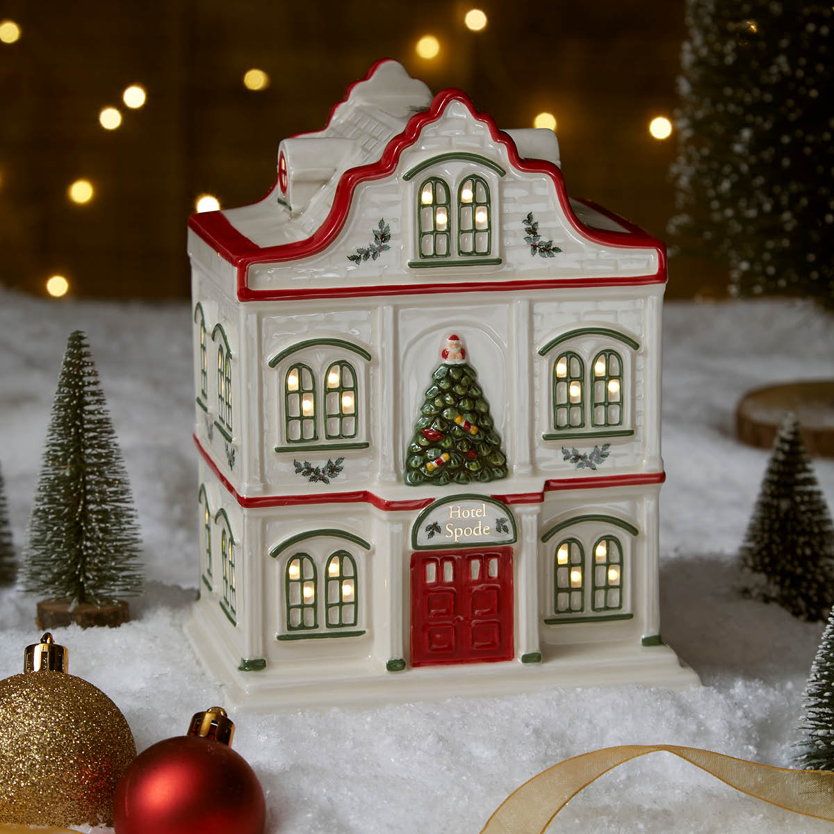 Spode Christmas Tree hotell LED lykt 17,2x13,2x10,8 cm