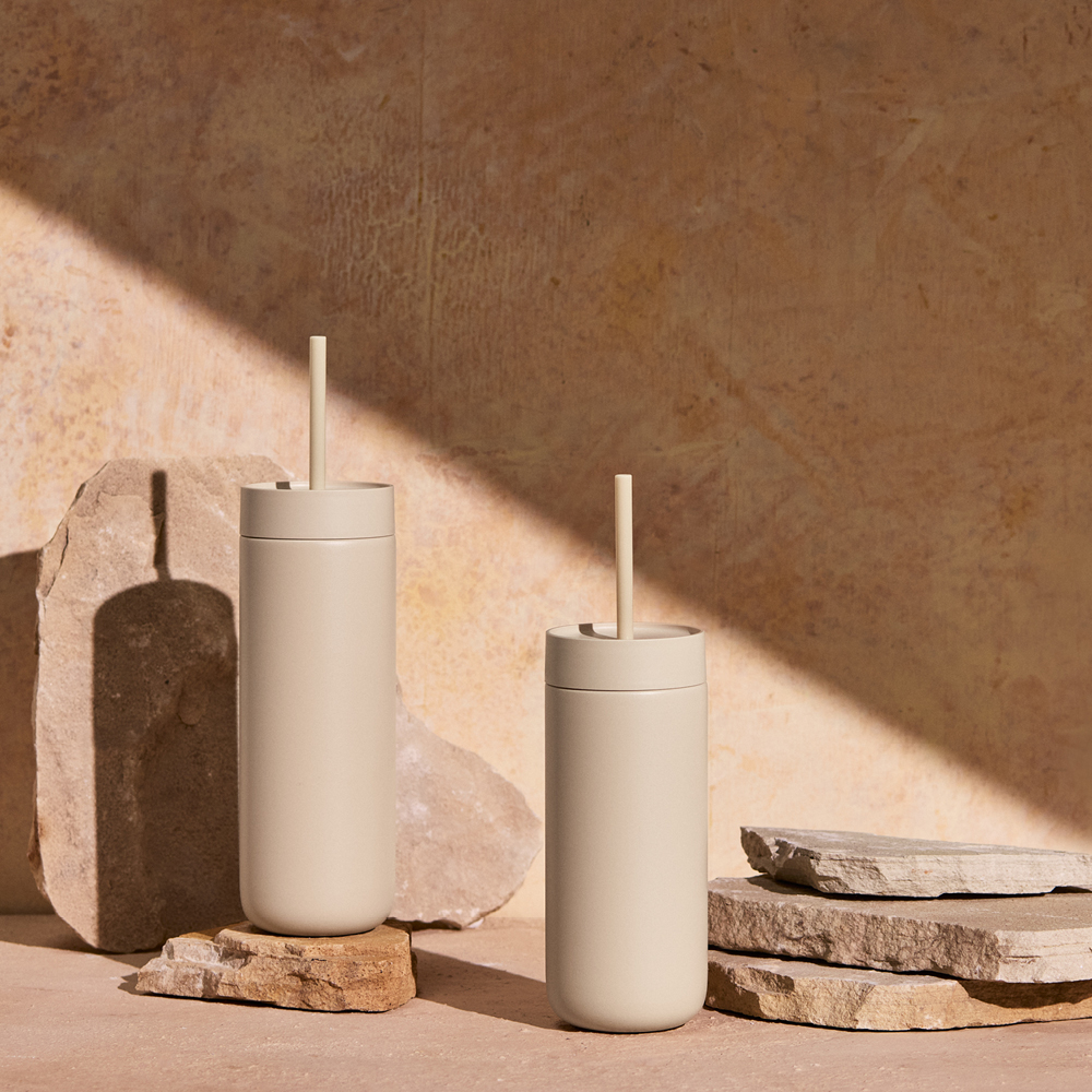 Fellow Carter Cold Desert Capsule Termosmuki pillillä 475 ml Sand Dune