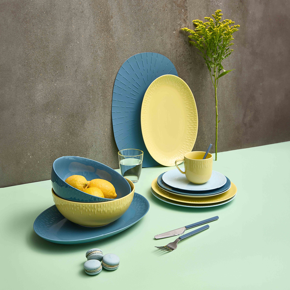 Aida - Life in colour Confetti bordstablett 45x30,6 cm Blueberry