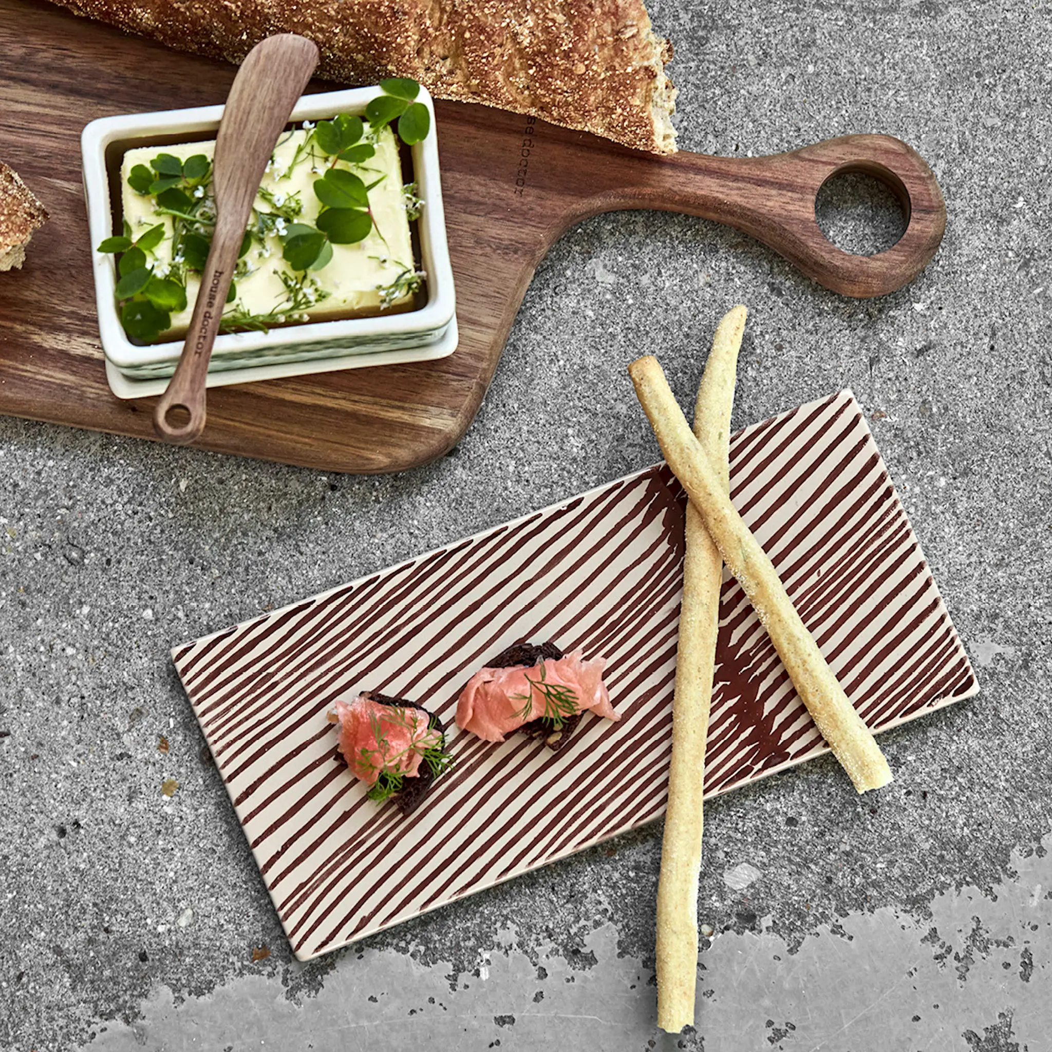 House Doctor Diva Tarjotin 26x12 cm 2 kpl Ruskea