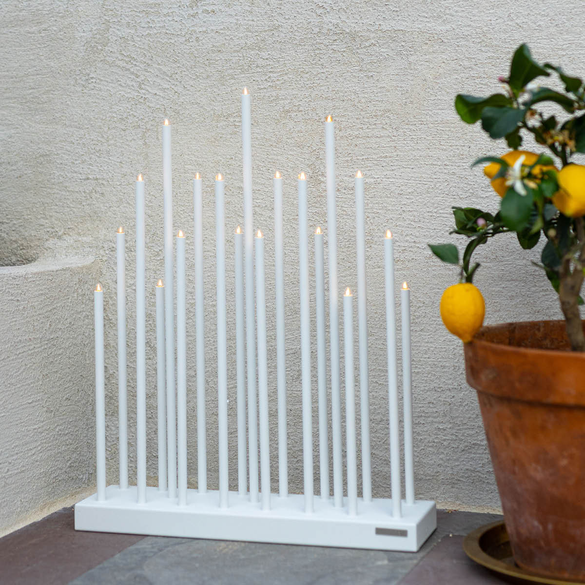 Smak Design Elflugan Kynttelikkö 50x12,5 cm Valkoinen