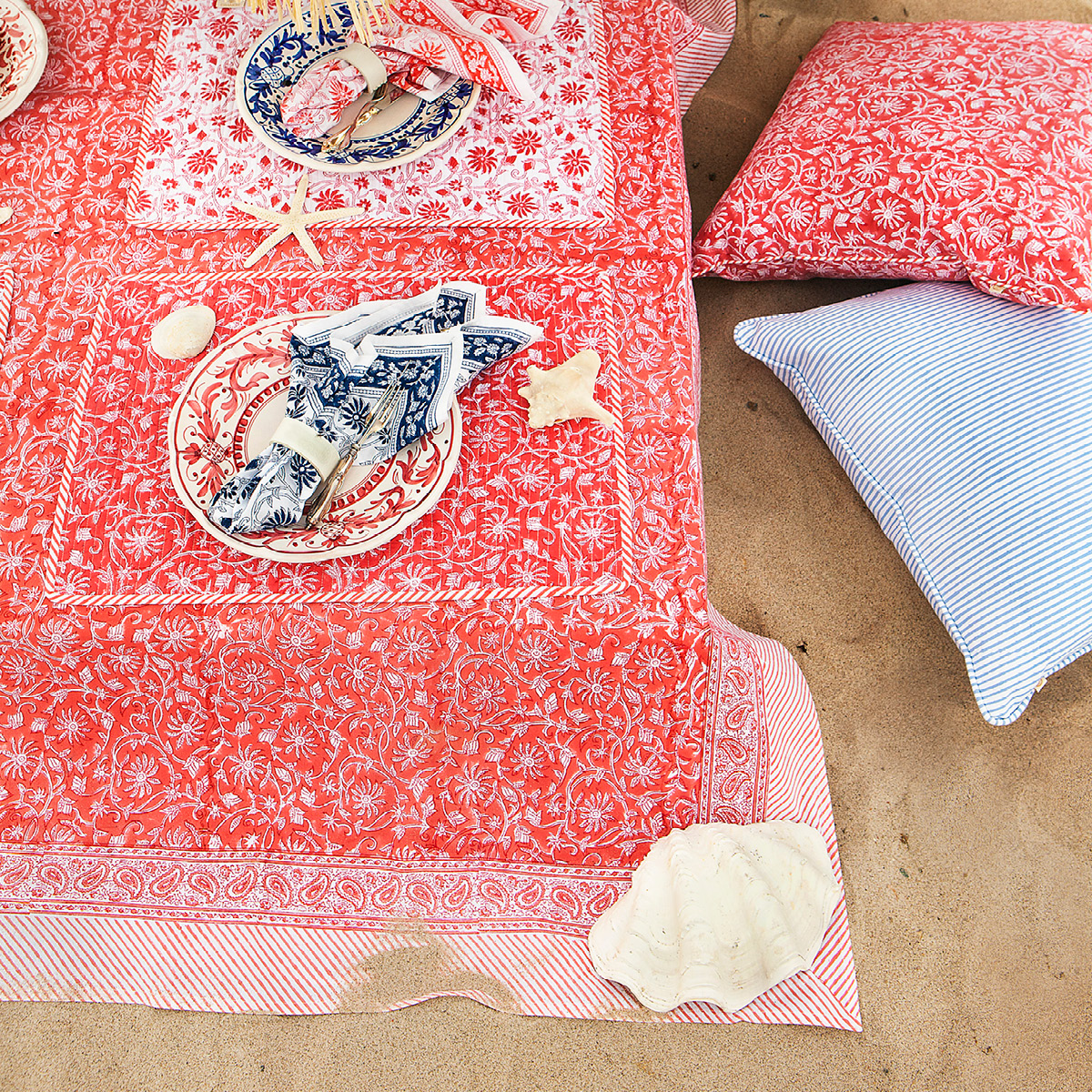 Chamois Margerita duk 170x270 cm summer red