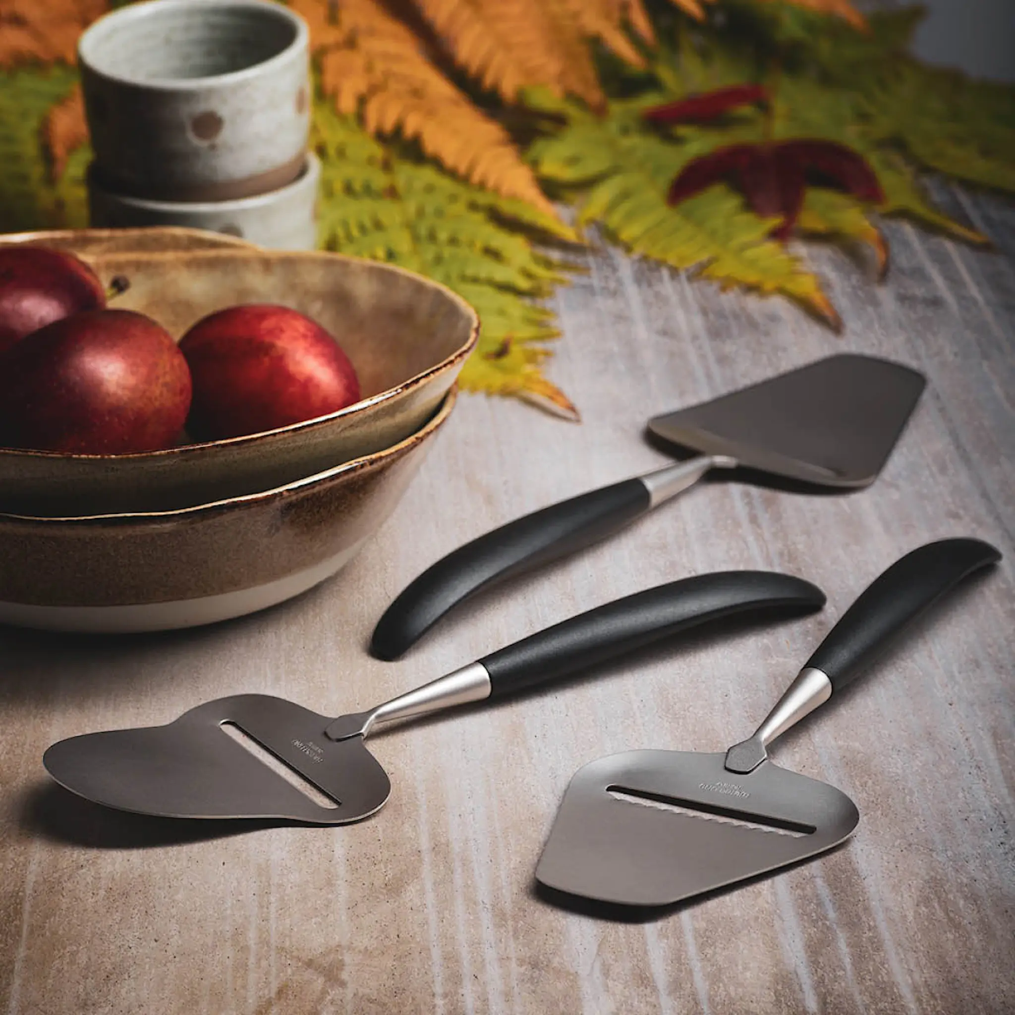 Bjørklund Amitto osthyvel 23 cm svart