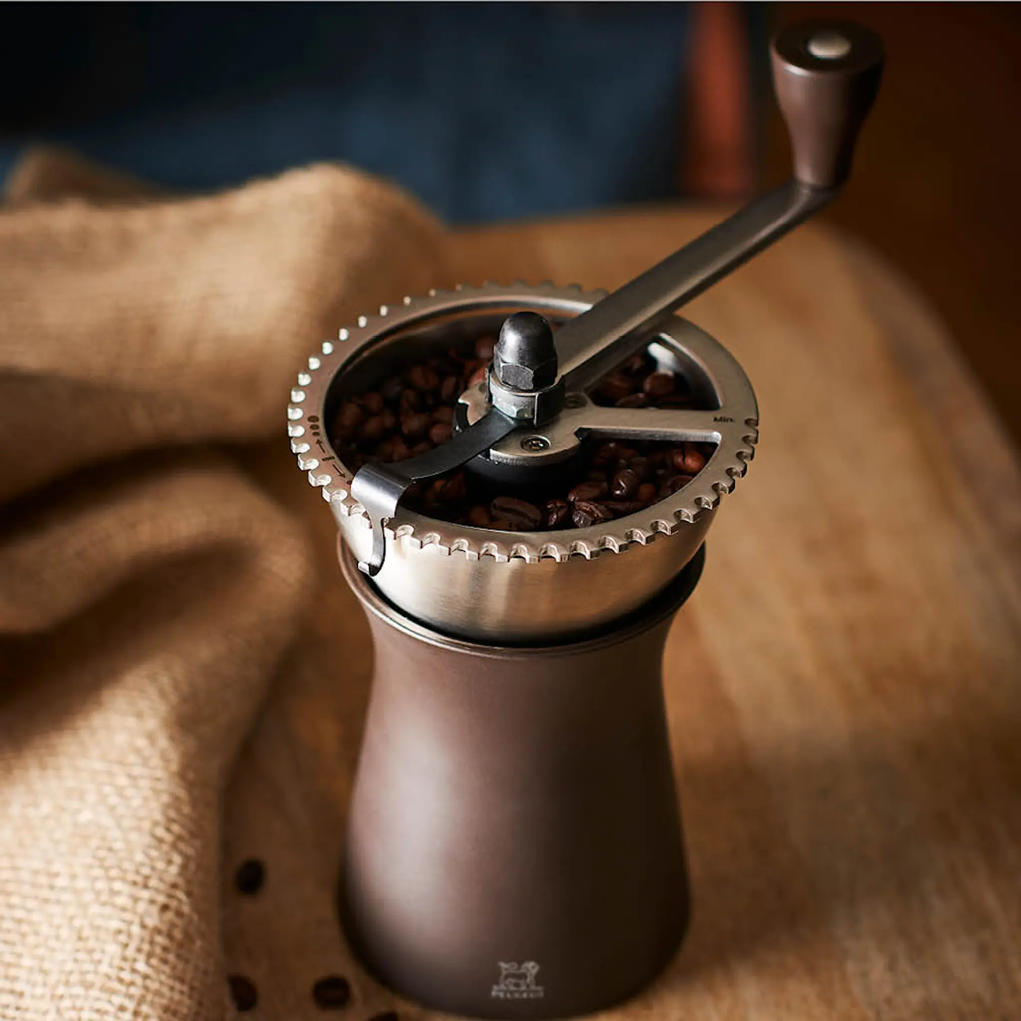 Peugeot Kronos manuell kaffekvern 19 cm sjokolade